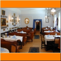 dscn0064 dining room.jpg